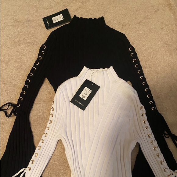 Next To Me Mock Neck Sweater - Black - Picture 7 of 8